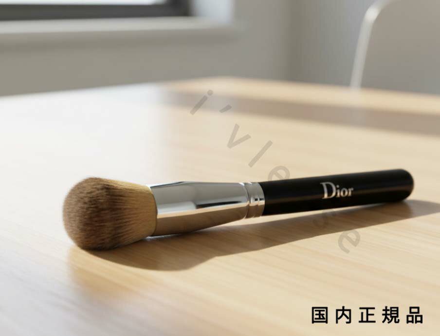 メ—カー ディオール 商品名 バックステージ　フルイド　ファンデーション　ブラシ　フルカバー 内容量 ブラシ 商品説明 まるでプロの仕上がりを実現する秘密兵器のような、バックステージ フルイド ファンデーション ブラシ フルカバー。顔全体を均一に、フルカバーを叶えます。 区分 化粧品 製造国 日本製