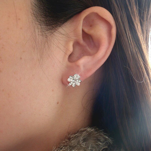 ホワイトデー ホワイトデー お返し 四つ葉のクローバークリスタルピアス レディース ゴールド シルバー 結婚式/パーティー/二次会/披露宴/卒園式 入学式 入園式 結婚式 パーティー/卒園 卒業 ブライダル ウエディング ギフト プレゼント