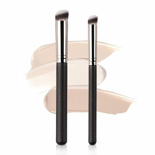 【素材】コンシーラーブラシは高品質な素材で作られており、毛は柔らかく触り心地が良く、変形しにくい。あなたに良いメイクアップ体験をもたらすことができます。 【パッケージ】異なるサイズのメイクアップコンシーラーブラシが2本届きます(14.5*1.7cm*1+13.9*1.1cm*1)。カーブした毛のデザイン、柔らかく、表面は跡が残りにくいです。ファンデーションそのものを吸収することなく、快適にお化粧をすることができます。 【製品の特徴】このコンシーラーブラシは、カーブしたエッジと密集した柔らかい毛を持つ、クラシックな小さな角度の傾斜したブラシヘッドが特徴です。ソリッドウッドブラシハンドルは頑丈で耐久性があり、光沢のある厚くなったアルミニウムチューブ、変形しにくく、快適な感触です。 【毛が抜けにくい】ファンデーションブラシは顔にメイクをする時に快適な体験を提供することができ、ファンデーション自体を吸収しないので、ファンデーションをよりよく利用することができ、メイクを長持ちさせることができます。