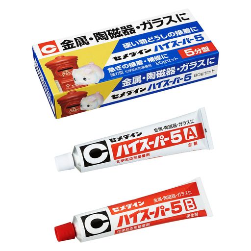 クラフト 硬化時間:5分 エポキシ樹脂を主成分とする二液を混合して使用するタイプの接着剤。 硬化膜は硬く強靭なため金属などの接着に向いている。 また化学反応で硬化するため肉やせがなく、穴埋め、すき間充填などの応用も可能。
