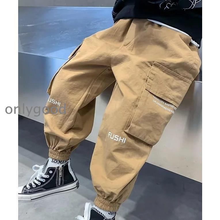 ロングパンツ カーゴパンツ 長ズボン キッズ ジュニア 子供 男の子 ボーイズ ボトムス ウエストゴム 裾ゴム 英字ロゴ カジュアル シンプル 着回し 2