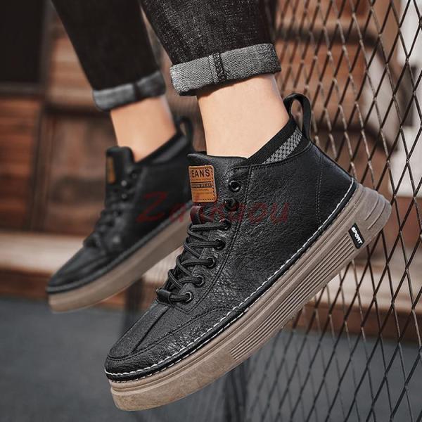 マウンテンブーツ