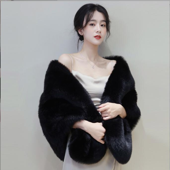 ボレロ 結婚式 冬 ショール ファー フォーマル 二次会 お呼ばれ ストール もこもこ 防寒 羽織 パーティ..