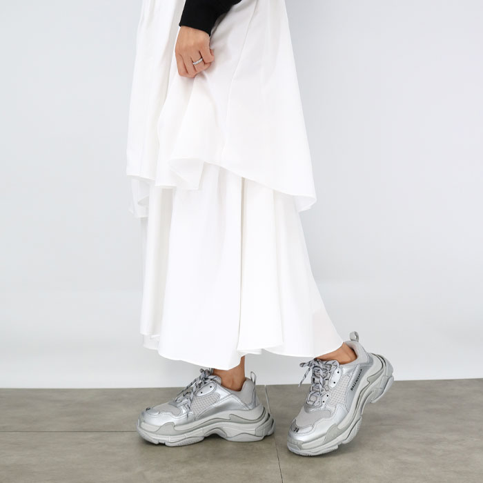 BALENCIAGA バレンシアガ TRIPLE S トリプルエス ローカットスニーカー 524039 W2FS2 レディース メンズ ユニセックス ロゴ レースアップ 紐靴 メッシュ ダッドスニーカー