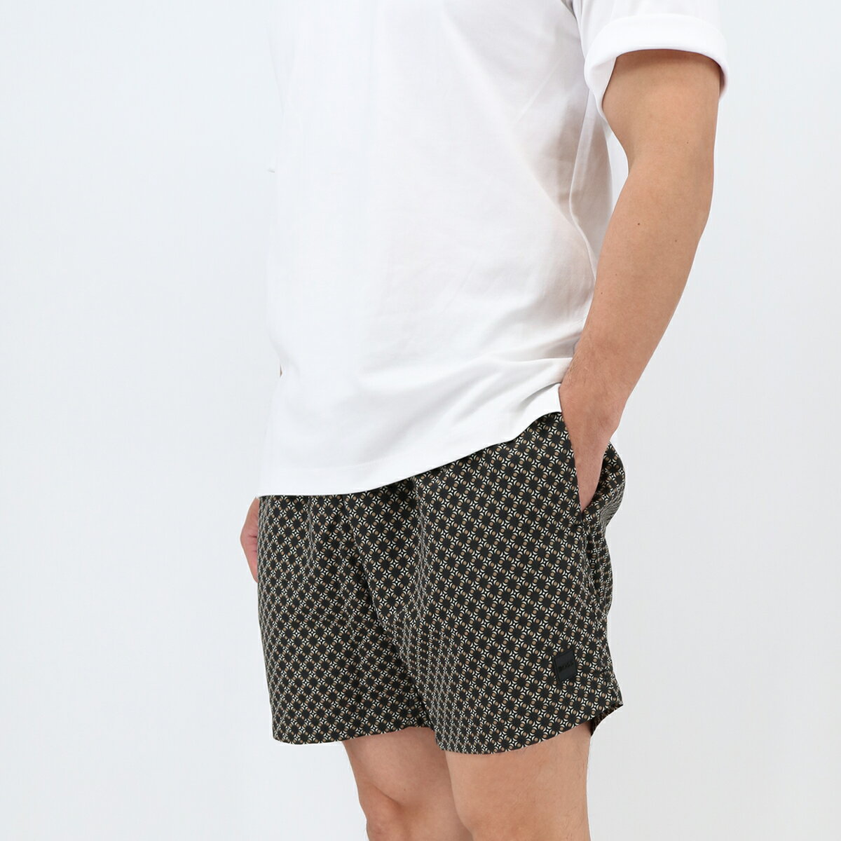 ■HUGO BOSS ヒューゴ ボス メンズスイムショーツ 50518968 Vibe 290464 水着 ショートパンツ ロゴ 海パン ブランド