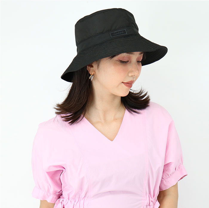 GANNI ガニー バケットハット A4735 TECH BUCKET HAT レディース メンズ ユニセックス 帽子 ロゴ