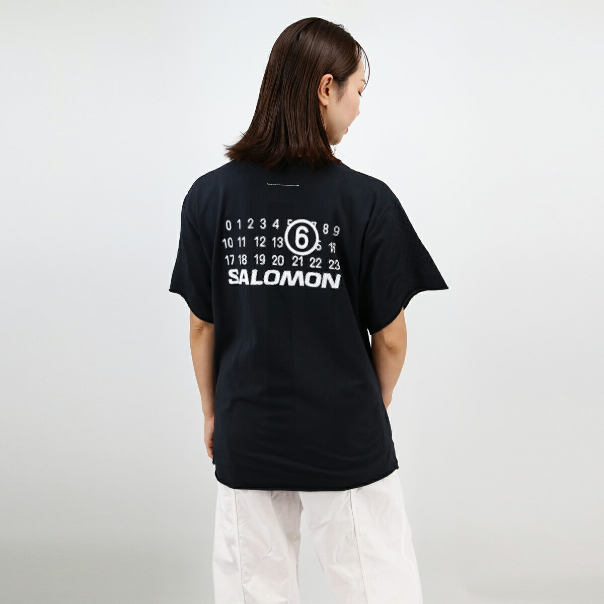 MM6×SALOMON エムエムシックス メゾンマルジェラ サロモン コラボ レディースロゴTシャツ S52GC0345 M20101 BLACK 半袖 クルーネック SS TEE ロゴ ユニセックス ブランド【cp_3】