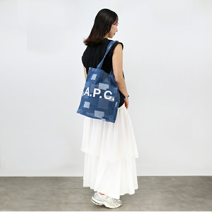 A.P.C. APC　アーペーセー M61442 COGWH DENIM IAL/INDIGO DELAVE TOTE LOU ロゴ トートバッグ ショッピングバッグ ハンドバッグ メンズ レディース ユニセックス 肩掛け 男女兼用 エコバッグ シンプル A4収納可能 デニム 3