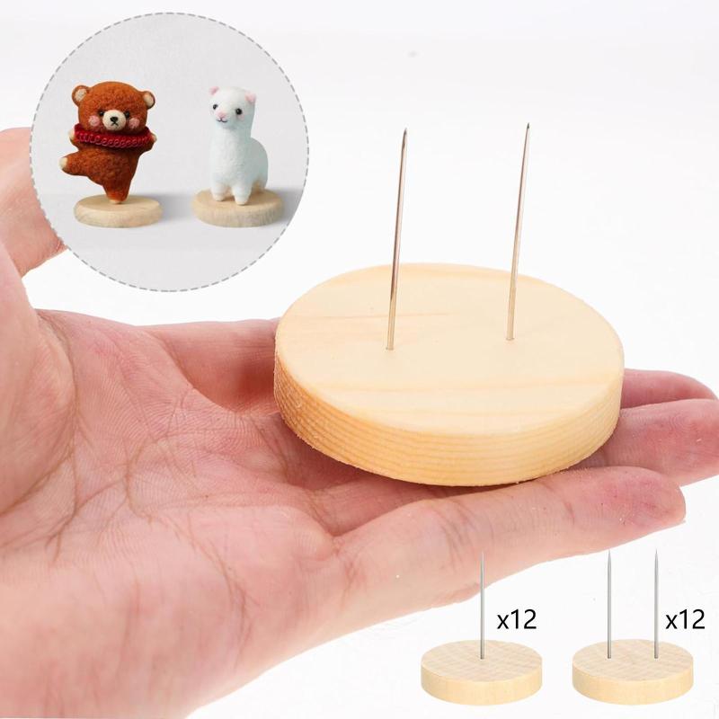 24個の人形スタンドセット.木製ベース.ポータブル金属ペグ装飾.シンプルで実用的な人形スタンド.収納ラック