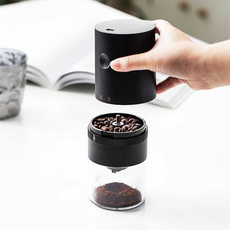 電動コーヒーミル コーヒーグラインダー 一台多役 USB充電式 自動コーヒーミル 挽き具合5段階調整 セラミック 水洗いOK コーヒー豆 一