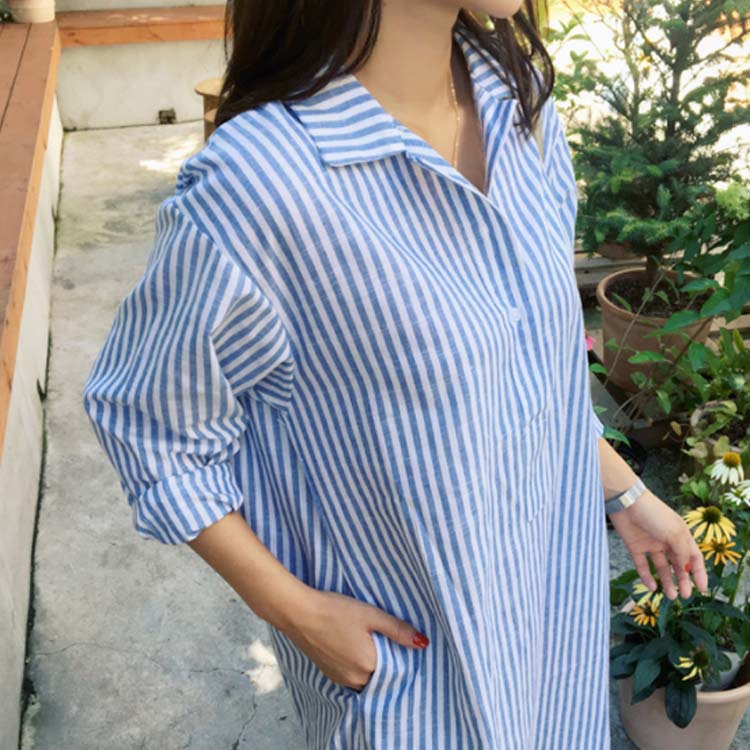ロングシャツワンピース ストライプ柄 シャツワンピース ロング丈 長袖 ロングワンピース オーバーサイズ カジュアルワンピース スリット入り 膝下丈 ウエストリボンベルト付き シンプル おしゃれ 体型カバー