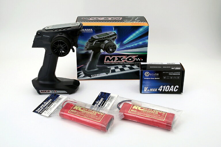 ！【TAMIYA/タミヤ】 58648 1/10 電動RC　マツダ RX-7（FD3S）（TT-02Dシャーシ）ドリフトスペック 組立キット+ 走行用バッテリー2本、サンワ：MX-6 BL-SIGMA/HVS702仕様コンピュータプロポ付ビギナーセット（未組立） ≪ラジコン≫