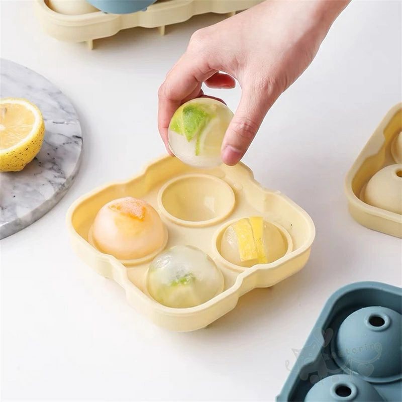 製氷皿 製氷器 シリコン 蓋付き 4グリッド 取出し簡単 製氷機アイストレー 手作り氷 丸氷 丸型 お菓子 アイスクリーム アイスドリンク アイスビール ウィスキー アイスキューブなどに対応 夏の必需品 送料無料 rcc51-10022367 RCC51楽天市場店 サンプル画像3