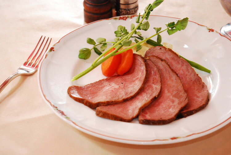 神戸 元町 伊藤グリル 黒毛和牛 ローストビーフ ギフト 産直 ご当地グルメ 熨斗 贈り物 新生活 お祝い お取り寄せ のし対応 (代引不可)【送料無料】