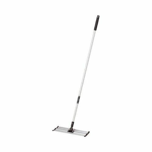 【メーカー型番】CL-347-040-0【JANコード】4904771627205【ブランド】テラモト【特徴】●フロアのワックス掛けに適した軽量で扱いやすいアルミ製モップです。【用途】●ワックス掛モップ。【仕様】●幅(mm):400●長さ(mm):1504●質量(g):140【材質／仕上】●頭：アルミ・ポリプロピレン(PP)・塩化ビニール●柄：Φ22．2アルミパイプ●グリップ：ポリプロピレン(PP)【セット内容／付属品】【注意】【原産国】日本【代引きについて】こちらの商品は、代引きでの出荷は受け付けておりません。【送料について】北海道、沖縄、離島は送料を頂きます。【商品配送時の注意点】こちらの商品は配送日時の指定ができません。あらかじめご了承下さい。