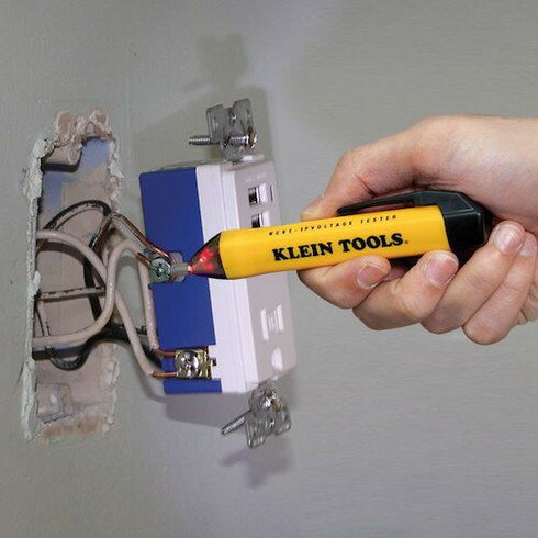 KLEIN 検電器(交流専用)50~1000V KLEIN NCVT1P 測定 計測用品 工業用計測機器 検電器(代引不可)【送料無料】