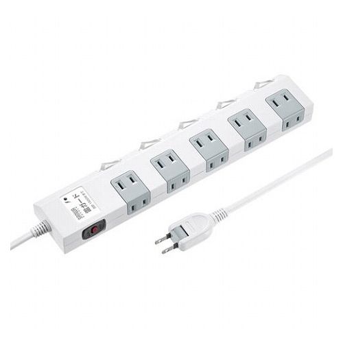 【商品特長】●小型ACアダプタが差し込める(差込口ピッチ45mm)10個口電源タップ。iPadなどのタブレットの充電器接続に便利です。●10個口の縦方向の2個口ごとに個別スイッチが付いており、使用しない時にはOFFにできるので、節電対策に役立ちます。●雷ガードを内蔵しており、恐ろしい雷から機器をガードします。雷ガード作動中確認ランプ付きです。●スライド式の集中スイッチ付きで、接続した機器の電源をまとめてON/OFFできます。●ブレーカーを内蔵しており、許容量をオーバーした場合ブレーカーが作動し事故を防止します。●スチール机に仮固定できるマグネット付きです。●壁等に仮固定できるフック穴付きです。【仕様】■定格容量:15A・125V(1500Wまで)■適合規格:電気用品安全法(PSE)技術基準適合品■差し込み口形状:2P■プラグ形状:2P■プラグ仕様:スイング式■絶縁キャップ:あり■差込口タイプ:ノーマルタイプ■差込口間隔:45mm■差込口数:10個口■マグネット:あり■雷ガード:あり■コード導体サイズ:VFF1.8平方ミリメートル×2芯■コード仕上り外形寸法:約3.4mm×6.8mm■電源コード長:3m■コード色:ホワイト■制限電圧:395V■サージ耐量:2500A■バリスタ電圧:240V■ブレーカー:一括集中スイッチ型■スイッチ:集中スイッチ,個別スイッチ■仮固定穴間隔:178mm■使用地域:日本国内のみ。日本以外ではご使用いただけません。【代引きについて】こちらの商品は、代引きでの出荷は受け付けておりません。【送料について】北海道、沖縄、離島は送料を頂きます。