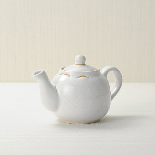 ●材質:陶器、茶こし:ステンレス●セット内容:急須(径11×11.5cm・500ml)・茶こし×各1●本体重量:約500g●生産国:JPN【代引きについて】こちらの商品は、代引きでの出荷は受け付けておりません。【送料について】北海道、沖縄、離島は送料を頂きます。