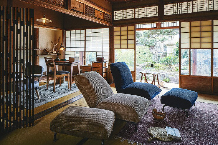 ダイニングチェア 幅43×奥行52×高さ84 座面高45 天然木 ラバーウッド ウレタン塗装 合皮(代引不可)【送料無料】 [3]