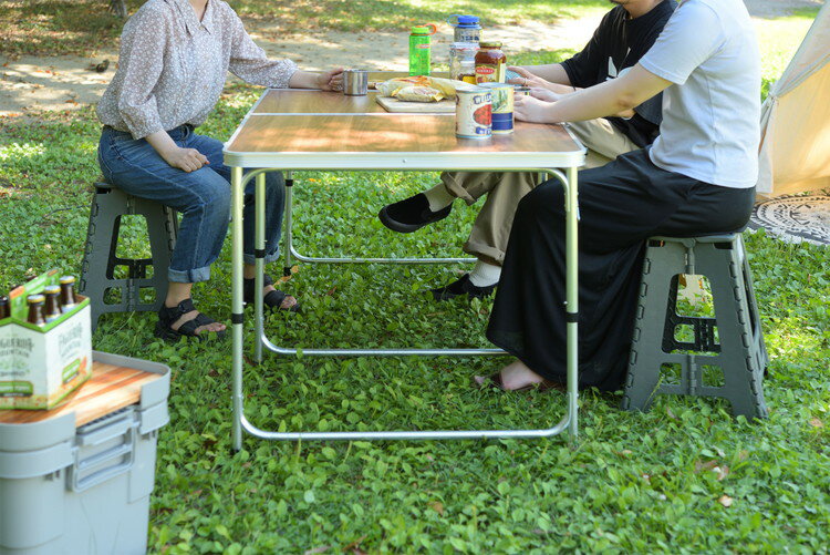 フォールディングテーブル アウトドアテーブル ワイドテーブル 折りたたみテーブル テーブル 横幅180cm 高さ調節 3段階調節 収納 キャンプ BBQ アウトドア 軽量 コンパクト ベランピング(代引不可)【送料無料】