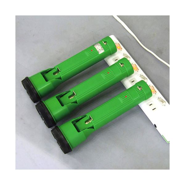 日動工業 プラグインライト 昼白色 グリーン PIL-3W-100V