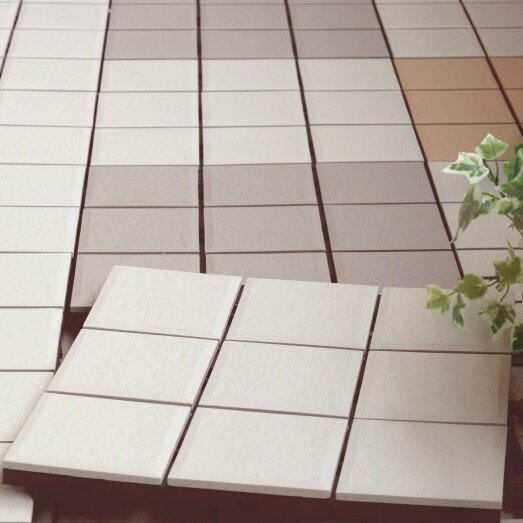 10枚セット ガーデン タイル ジョイント 30cm×30cm NOVE ベランダ 庭 タイルパネル デッキパネル ベランダタイル 施工 ジョイントパネル ガーデニング 陶器(代引不可)【送料無料】