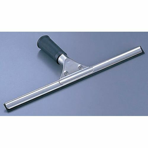 テラモト ステンプロワイパー用スペアゴム 40cm KWI17103 JANコード 4904771608303●規格:40cmスペアゴム●材質：合成ゴム■それぞれの場所に適したツールを使い分けて作業能率もアップ。■プロ用につくられたクリーニングツールで、無理なく確実にヨゴレを落とします。■用途:窓・ガラス等、拭く■材質:フレーム/ステンレス、 グリップ/T.P.E 先ゴム /合成ゴム■裏のレバーを手前に引くとヘッドが外れます。■※1. KPC37 ハイポール用ポール2と組み合わせれば高い所も 簡単に作業できます。【送料について】北海道、沖縄、離島は送料を頂きます。
