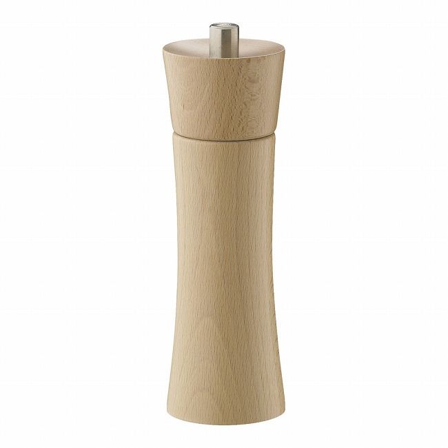 ザッセンハウス フランクフルト SM ナチュラル 18cm [PZS0602]JANコード：4006528021110ドイツの老舗ミルブランドザッセンハウス1867年創業以来、150年の歴史を持つ老舗ミルメーカーとして知られるドイツ●ザッセンハウス社。●挽き心地の軽さと丈夫さ、美しく耐久性のあるボディ塗装や豊富なデザインに定評があります。●調整ダイヤルはスムースな無段階の微調整が可能で、使用中に挽き加減がずれてしまうことがありません。●材質:本体/ビーチウッドグラインダー部/セラミックFRANKFURT(フランクフルト)シリーズザッセンハウスを代表する好評モデル。●握りやすく使い勝手の良い洗練された美しいフォルムの｢フランクフルト｣シリーズ。●■サイズ(cm)：18■直径×高さ(mm)：58×180【送料について】北海道、沖縄、離島は送料を頂きます。