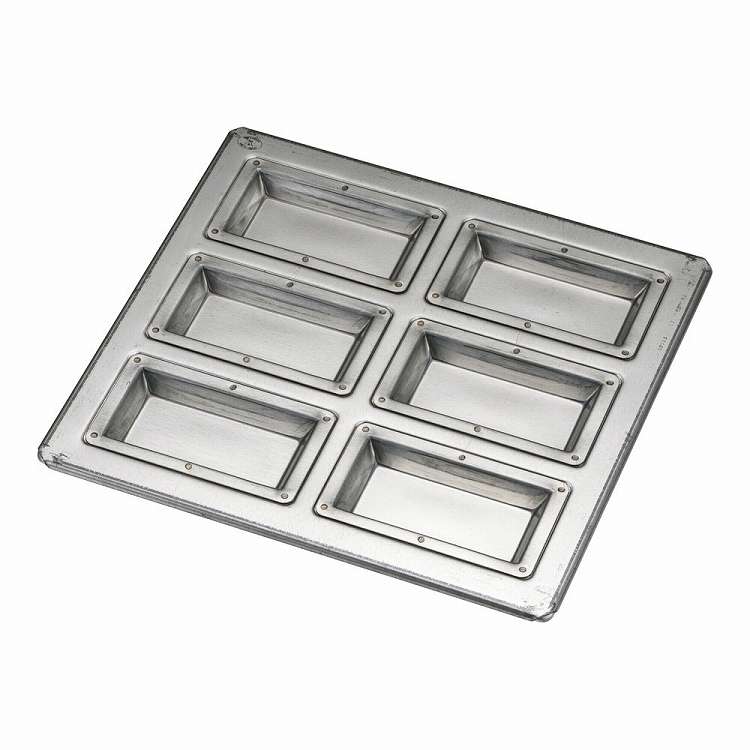 ●家庭用のオーブンに入れることができるサイズです。【代引きについて】こちらの商品は、代引きでの出荷は受け付けておりません。【送料について】北海道、沖縄、離島は送料を頂きます。