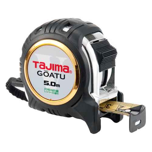 【商品詳細】【用途】長さ測定用。【機能・特徴】通常テープより測定距離が伸びる剛性力1.5倍のストロングテープを採用しました。コンパクトなケースを採用しました。弾性樹脂で全身をガードします。【仕様】●目盛仕様：尺相当目盛。●テープ幅：25mm。●テープ長さ：5m。●0点補正移動爪。●ヨンゴーゴーピッチ表示付。●ストラップ、大型ベルトクリップ付。●ショックアブソーバー付。●爪飛び防止用プロテクター付。【材質】●テープ：SK85（旧SK5）。●バネ：SK85（旧SK5）。●ケース：ABS樹脂。【注意事項ほか】●本製品には通電性があります。感電に注意して下さい。テープのエッジで手を切る恐れがありますので、手袋を着用して下さい。【商品サイズ】幅71×高さ74×奥行47mm　重量326g【送料について】北海道、沖縄、離島は送料を頂きます。