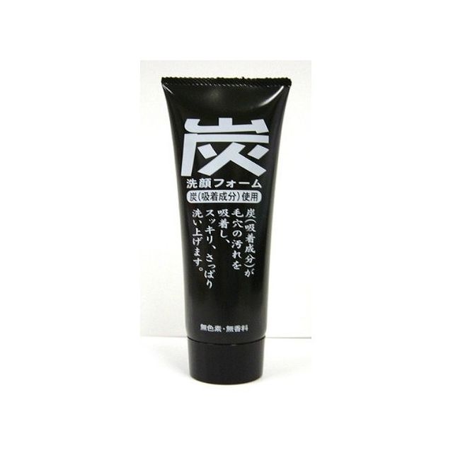 【商品詳細】●炭の吸着効果で毛穴の汚れまできれいに取り除き、素肌をすっきり清潔にします。●炭の持つミネラル成分がお肌の内部に浸透し、みずみずしいお肌にします。●シルクプロテインがお肌のうるおいバランスを整え、キメをそろえてなめらかにします。●無色素・無香料使用方法●適量を手にとり、水またはぬるま湯でよく泡立ててから、マッサージするように洗い、そのあとよくすすいでください。注意事項●お肌に合わないときは、ご使用をおやめください。●傷、はれもの、湿疹等、異常のある時は使用しないでください。●使用中や使用後に赤み、かゆみ、刺激等の異常があらわれたときは使用を中止し、皮フ科専門医等にご相談ください。そのまま使用を続けると悪化することがあります。●目に入ったときは、水ですぐに洗い流してください。●幼少児の手の届かないところにおいてください。素材・成分水、ミリスチン酸、パルミチン酸、ステアリン酸、水酸化K、グリセリン、ステアリン酸PEG・150、ラウリン酸、PG、ステアリン酸グリセリル（SE）、薬用炭、加水分解シルク、エトキシジグリコール、フェノキシエタノール、エタノール、BHT、メチルパラベン、プロピルパラベン、EDTA・2Na、エチルパラベンPET（容器・キャップ）商品区分：化粧品製造国：日本発売元、製造元、輸入元又は販売元ジュン・コスメティック【代引きについて】こちらの商品は、代引きでの出荷は受け付けておりません。【送料について】北海道、沖縄、離島は送料を頂きます。※メーカーの都合によりパッケージ、内容等が変更される場合がございます。当店はメーカーコード（JANコード）で管理をしている為それに伴う返品、返金等の対応は受け付けておりませんのでご了承の上お買い求めください。【商品詳細】●炭の吸着効果で毛穴の汚れまできれいに取り除き、素肌をすっきり清潔にします。●炭の持つミネラル成分がお肌の内部に浸透し、みずみずしいお肌にします。●シルクプロテインがお肌のうるおいバランスを整え、キメをそろえてなめらかにします。●無色素・無香料使用方法●適量を手にとり、水またはぬるま湯でよく泡立ててから、マッサージするように洗い、そのあとよくすすいでください。注意事項●お肌に合わないときは、ご使用をおやめください。●傷、はれもの、湿疹等、異常のある時は使用しないでください。●使用中や使用後に赤み、かゆみ、刺激等の異常があらわれたときは使用を中止し、皮フ科専門医等にご相談ください。そのまま使用を続けると悪化することがあります。●目に入ったときは、水ですぐに洗い流してください。●幼少児の手の届かないところにおいてください。素材・成分水、ミリスチン酸、パルミチン酸、ステアリン酸、水酸化K、グリセリン、ステアリン酸PEG・150、ラウリン酸、PG、ステアリン酸グリセリル（SE）、薬用炭、加水分解シルク、エトキシジグリコール、フェノキシエタノール、エタノール、BHT、メチルパラベン、プロピルパラベン、EDTA・2Na、エチルパラベンPET（容器・キャップ）商品区分：化粧品製造国：日本発売元、製造元、輸入元又は販売元ジュン・コスメティック