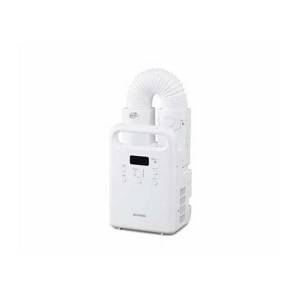 商品説明文ふとんにホースを入れるだけで使える、マット不要のふとん乾燥機カラリエです。立体ノズル（サイドフラップ付き）で、ふとんの中に空間をつくり、より遠くまで温風を届けます。コンパクトサイズでもパワフル温風のふとん乾燥機です。ダブルサイズのふとんに対応します。4つの自動モード（あたため・ふゆ・なつ・ダニ）と時間と温度をお好みに合わせられる手動モード搭載で1年中大活躍。付属のくつ乾燥アタッチメントでくつの乾燥にもご使用いただけます。軽くて小さいので準備も移動もラクラク、収納も省スペースです。商品仕様基本仕様電源AC100V、50/60Hz定格消費電力※10〜最大690W1時間あたりの消費電力の目安（高温風時）※2標準560Whタイマー15/30/45/60/75/90/120/180分コードの長さ2.0m安全装置温度センサー・サーモスタット・温度ヒューズ付属品くつ乾燥アタッチメント保証期間お買い上げ日より1年間【代引きについて】こちらの商品は、代引きでの出荷は受け付けておりません。【送料について】北海道、沖縄、離島は送料を頂きます。