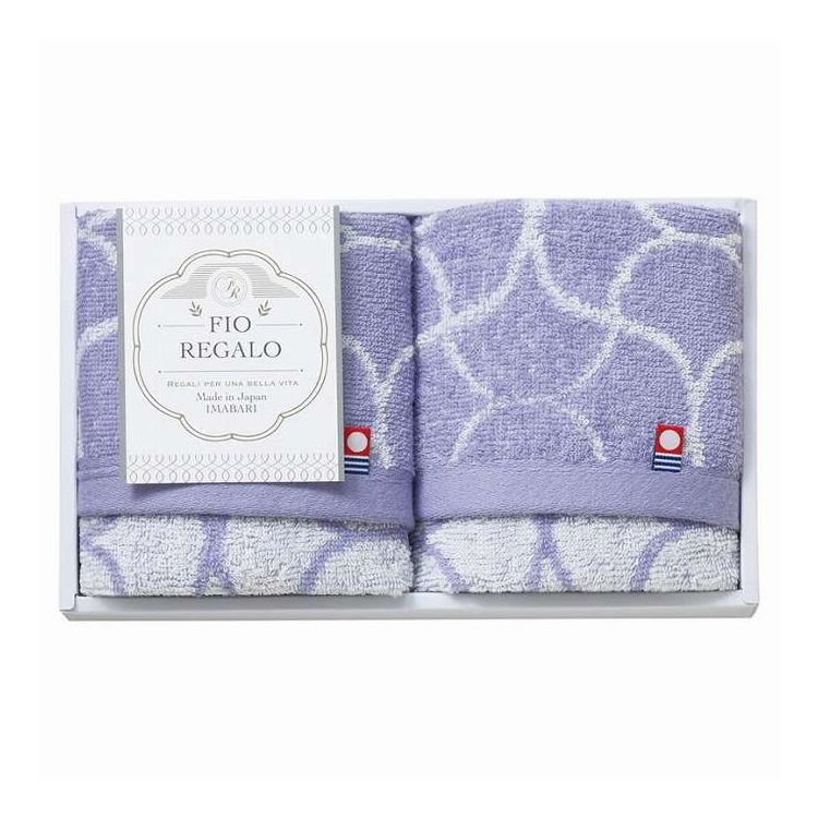 落ち着いた色合いでモダンなデザインのタオルです。タオルの名産地今治で織り上げたタオルは、使いはじめから吸水性が良く、ふんわりした風合いが長続きします。日本製【セット内容】-サイズ：33×30cm重量/容量：-箱サイズ：15.5×26×3cm...