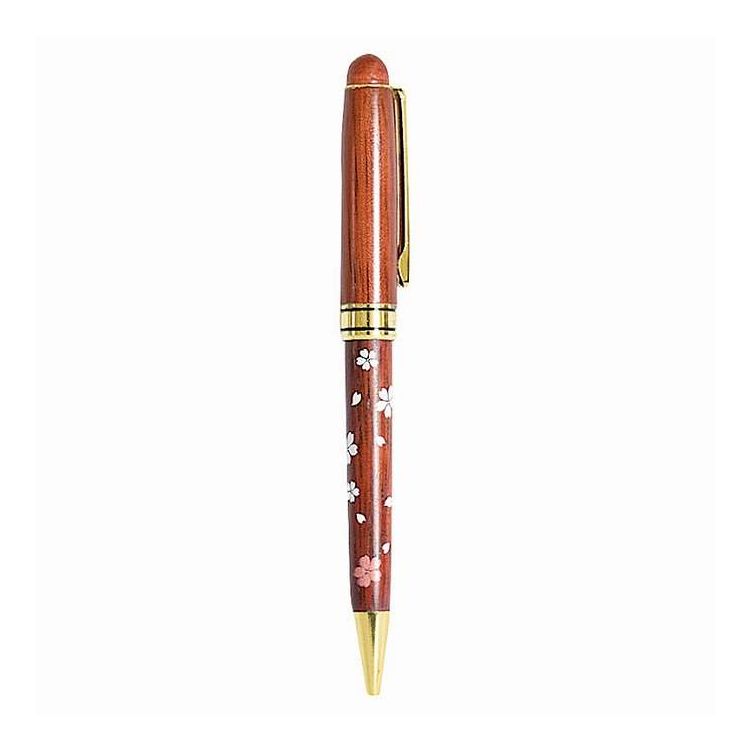 手元に伝統芸術を持つ贅沢。木製のボールペンに立体的な蒔絵を施した一品。手にやさしくフィットするボールペンは見た目だけではなく使い心地も抜群です。★替え芯1本付【セット内容】-サイズ：φ1.5×14.5cm重量/容量：-箱サイズ：17.5×5×2cm材質：天然木（ウレタン塗装）※ご注文をいただいてから絵付けをおこないますので発送までお時間をいただく場合がございます。【代引きについて】こちらの商品は、代引きでの出荷は受け付けておりません。【送料について】北海道、沖縄、離島は送料を頂きます。