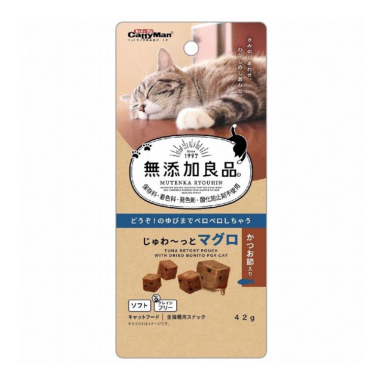【商品説明】・上質なまぐろにかつお節の香りと旨味をプラスした猫用スナックです。・しっとりソフトな食感にこだわった、ジューシーな味わい。・食べやすい小粒に仕上げました。・健康な瞳の維持にうれしいタウリンを配合・保存料・着色料・発色剤・酸化防止剤不使用。○原材料魚介類(まぐろ、かつお、かつお節、魚介エキス)、肉類(鶏ササミ、牛コラーゲン)、えんどう豆たん白、糖類、たん白加水分解物、酵母エキス、デキストリン、増粘安定剤(加工でん粉)、ソルビトール、ミネラル類(ナトリウム)、ポリリン酸ナトリウム、pH調整剤、くん液、タウリン○賞味/使用期限(未開封)18ヶ月※仕入れ元の規定により3ヶ月以上期限の残った商品のみ出荷致します○保管方法・お買い上げ後は直射日光、高温多湿の場所を避けて保存してください。・開封後は密閉の上冷蔵し、賞味期限に関わらず早めに与えて下さい。○原産国中国○メーカー名ドギーマンハヤシ 株式会社○諸注意・ペットフードとしての用途をお守りください。・幼児や子供、ペットの触れない場所で保存してください。・パッケージ記載表示を参考に、ペットが食べ過ぎないようにしてください。・必ず様子を見ながら与えてください。・子供がペットに与える時は、安全のため大人が立ち会ってください。・ペットが興奮したりしないよう、落ち着いた環境で与えてください。・ペットの体調が悪くなったときには、獣医師に相談してください。※黒く見える粒は原料由来のものです。また、天然原料を使用しているため、色・形・ニオイ・硬さにバラつきがあります。いずれの場合も品質に問題ありません。【取り寄せ品のご注意事項（ご注文前にご確認ください）】・本商品は原則注文後のキャンセルはお受けできません。・本商品と他商品で同梱注文をいただき、仮に他商品が完売等でご用意できない場合でも本商品は発送させていただきます。・本商品を複数（2点以上）注文いただき、完売等で注文数のご用意できない場合でもご用意できた数量は発送させていただきます。【送料について】北海道、沖縄、離島は送料を頂きます。LINK単品12個セット24個セット48個セット