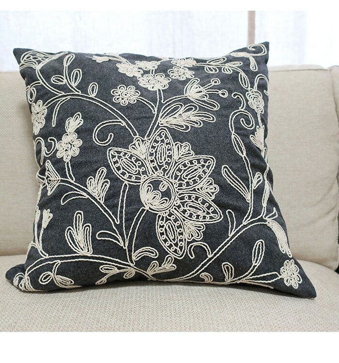エレガントなリーフ模様の刺繍 クッションカバー 約45cmX約45cm リビング ソファ おしゃれ かわいい 北欧風 ゴシック系(代引不可)【送料無料】