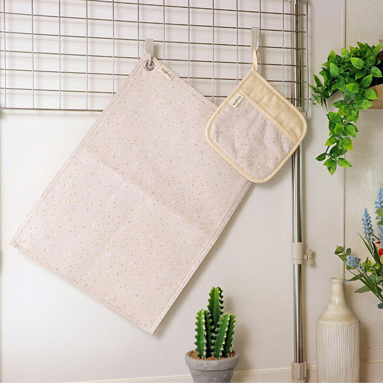 ランチョンマット LIV PLUS 45×33cm 綿 汚れにくい テラゾー キッチン キッチン 吊り下げ 引っかける 掛ける 料理 便利 汚れにくい シンプル 便利 食卓 テーブル クロス 綿100% コットン【送料無料】 3