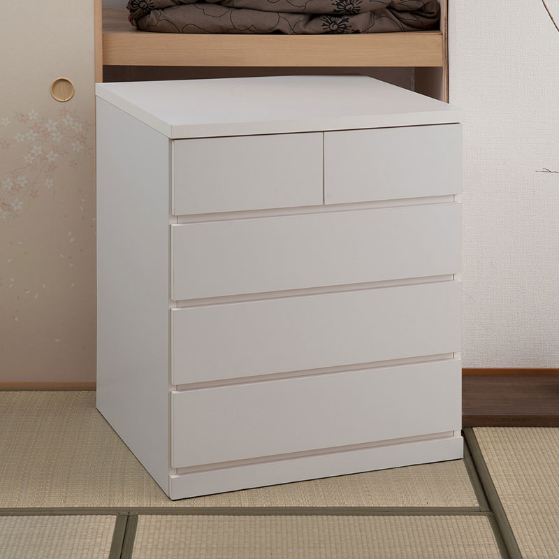 日本製 完成品 押入れ たんす 幅75cm 奥行65cm 4段 ホワイト 白 国産 チェスト ローチェスト 収納 おし..