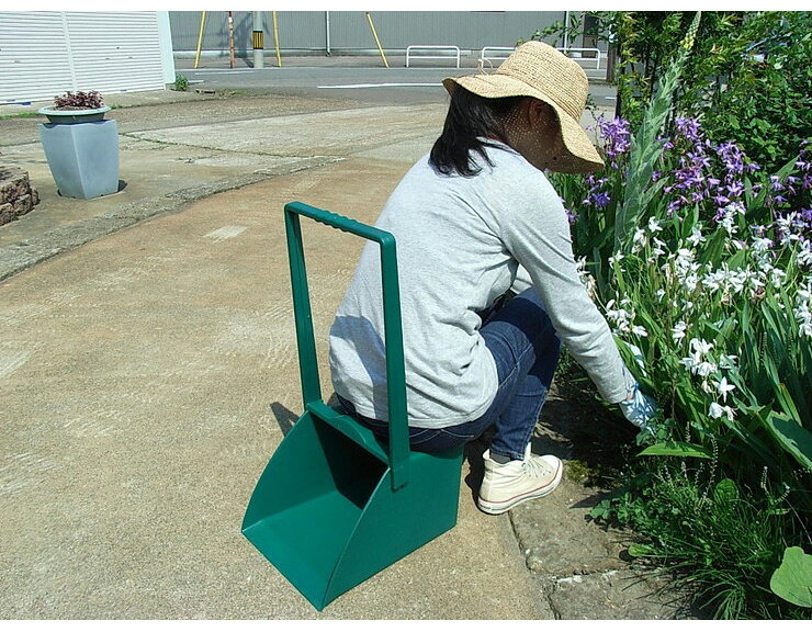 リコメン堂のちりとり 塵取り ほうき 箒 セット 掃除 清掃 道具 幅広 耐荷重120kg 丈夫 座れる 容量 12L ガーデニング 庭 ちり取り 完成品(代引不可)【送料無料】｜アングル3