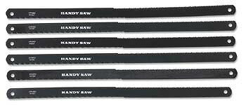 【商品詳細】ハンディソー金切・スレート兼用替刃です。スリム形状で、刃がブレず、安定してご使用いただけます。用途：ハンディソー金切・スレート兼用替刃全長：265mm質量：146g鋸目：木工・石膏ボード荒目14山、鉄・プラスチック細目24山（インチ目）刃厚：0．8mm適応材：鉄・非鉄金属（銅・アルミ・鉛・真鍮）・木材・新建材・プラスチック・塩ビ・スレート・石膏ボード等適応商品：K−401・K−401−2・K−402入数：6枚刃：SK−5、ハンドル：エラストマー樹脂【送料について】北海道、沖縄、離島は送料を頂きます。