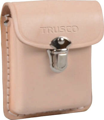 【メーカー型番】TSP-110【JANコード】4989999252972【ブランド】TRUSCO 　【特徴】●型押しタイプで底付けです。●フタ付きです。【用途】【仕様】●幅(mm):90●高さ(mm):110●質量(g):90●ベルト通し幅:60mm【材質／仕上】●牛ヌメ皮【セット内容／付属品】【注意】【原産国】日本【送料について】北海道、沖縄、離島は送料を頂きます。