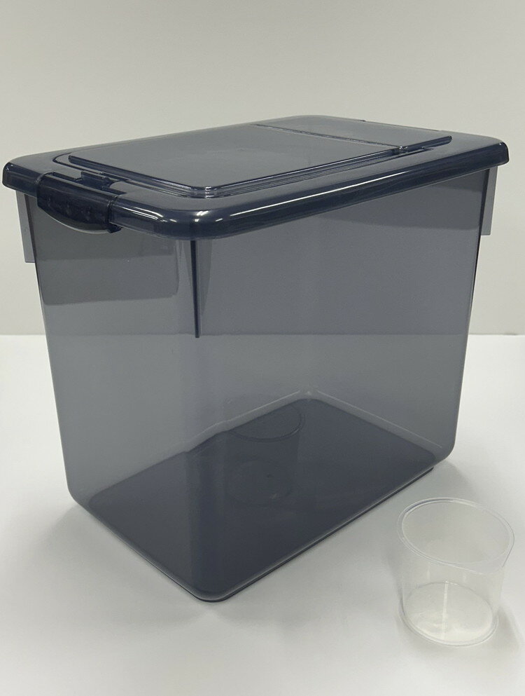 サンコープラスチック 日本製 米びつ お米ケース 10kg ネイビーブルー お米ケース 10キロタイプ ネイビーブルー(代引不可)【送料無料】