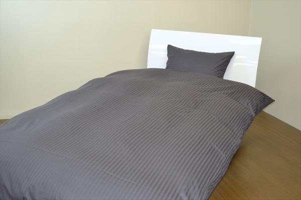 ストライプサテン　ボックスシーツ　クイーンサイズ　(代引不可)【送料無料】