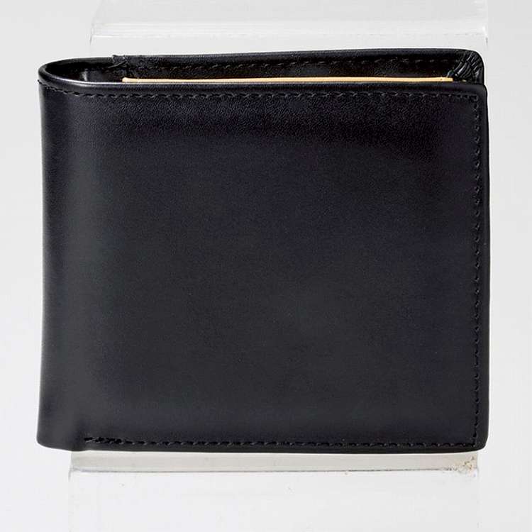 【商品詳細】シンプルで飽きのこない定番デザイン。外オープンポケット×1室、札入×2室、カード入×3室、オープンポケット×2室、ホック式小銭入×1室。材質:外側:合成皮革、内側:合成皮革・ポリエステル生産国:中国【代引きについて】こちらの商品は、代引きでの出荷は受け付けておりません。【送料について】北海道、沖縄、離島は送料を頂きます。