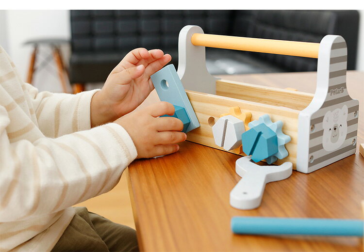 リコメン堂ファッション館のPolar B 工具セット 天然木 積み木 出産祝い ポーラービー ビーギフト クリスマスプレゼント つみき 子供 男の子 女の子【ポイント10倍】｜アングル3