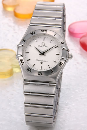 オメガ OMEGA 腕時計 コンステレーション レディス シルバー 1572-30【送料無料】