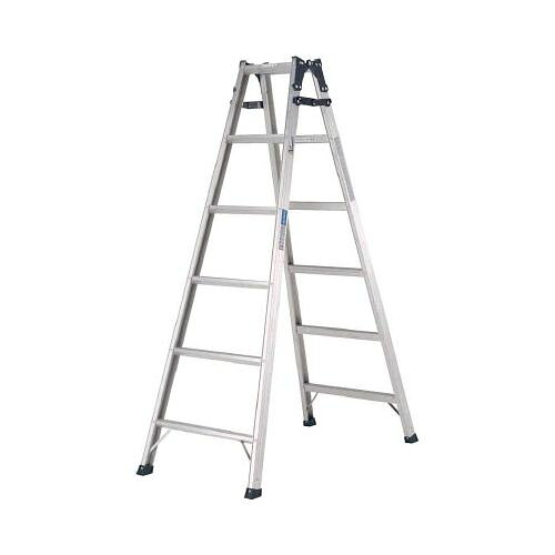 【商品詳細】●幅広踏ざんにより長時間の作業も安心して使用できます。●中折れ式の開き止めを採用しております。●室内、室外、作業に最適です●最大使用質量(kg):100●天板高さ(m):1.11●はしご全長(m):2.37●天板寸法(mm):252×157●踏ざん踏面幅(mm):55●ステップ数(天板除く)：3●踏ざん踏面幅(mm):55●踏ざん踏面幅:55mm●製品安全協会（SGマーク）認定品●Aマーク認定品（PRS60WAは除く）●アルミ生産国：中国重量：4.3kg【代引きについて】こちらの商品は、代引きでの出荷は受け付けておりません。【送料について】北海道、沖縄、離島は送料を頂きます。【商品配送時の注意点】こちらの商品は配送日時の指定ができません。あらかじめご了承下さい。