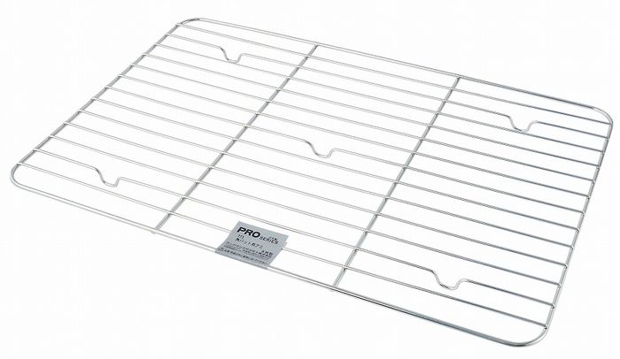 【商品詳細】用途：角バット　8枚取用アミサイズ（約）：縦243mm×横362mm×高さ12mm重さ：約206g18〜8ステンレス鋼日本製【送料について】北海道、沖縄、離島は送料を頂きます。