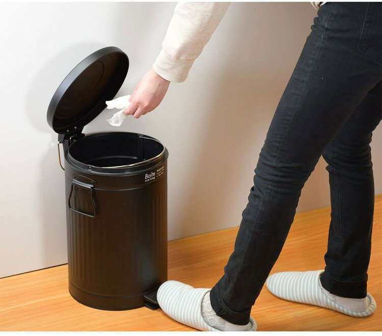 ベストコ ゴミ箱 ふた付き 12L ペダル式 静音設計 丸型 ブラック NQ-0196 Boite トラッシュカン【送料無料】 [3]