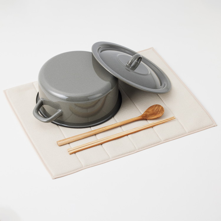 リコメン堂キッチン館の日本製 水切りマット プリスベイス Mサイズ 30cm×40cm 消臭 ベージュ オカ(代引不可)｜アングル2